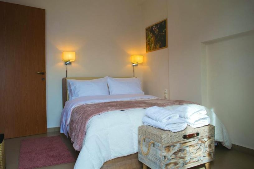 Sunny Central Luxury Apartment Волос Екстериор снимка